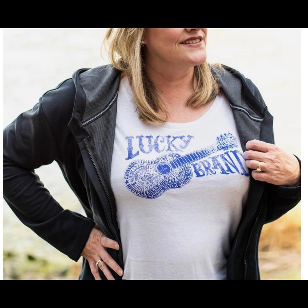 LUCKY BRAND women’s white graphic T-shirt 2XL